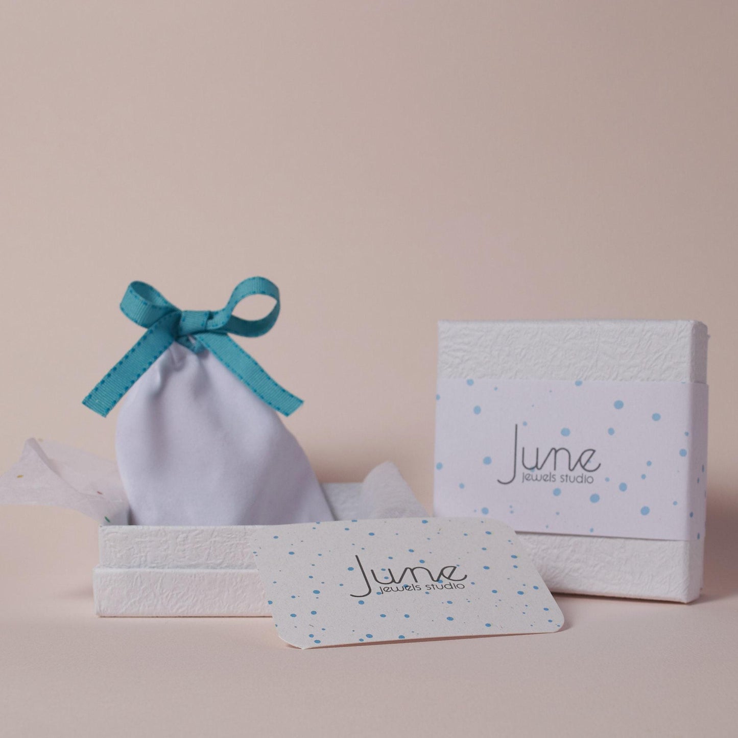 Tiny Star Dangle Earrings – 18K Gold Plated