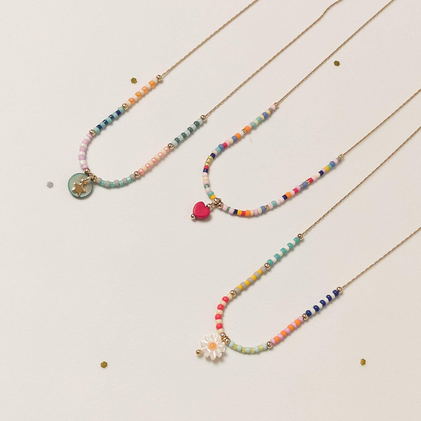 Handcrafted Tiny Daisy Chain Necklace