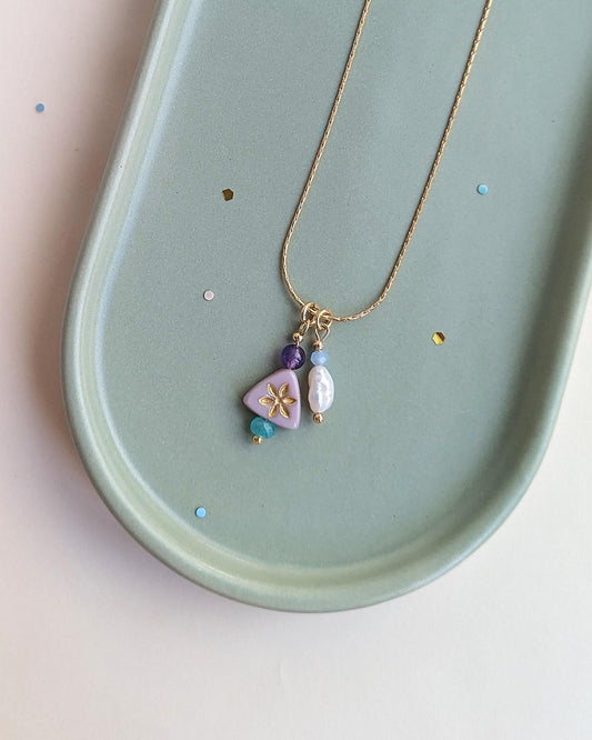 Dainty Mint Flower Necklace with Keishi Pearl • Fine 1mm Snake Chain • Minimalist Czech Glass Jewelry • Layering Pastel Necklace - JUNEJewelsStudio